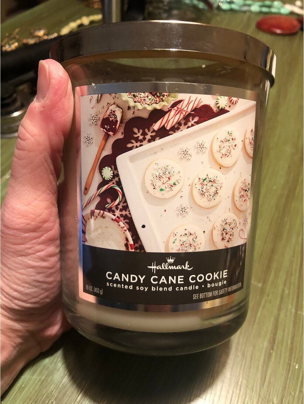 Hallmark NEW 3-Wick Candy Cane Cookie Soy Blend Candle 16oz